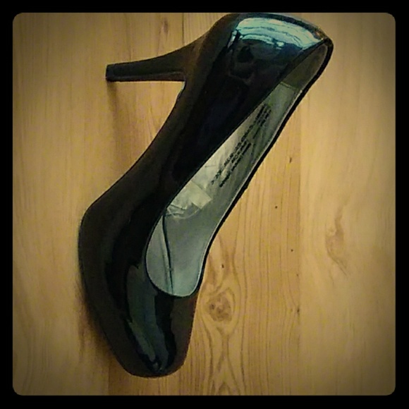 Mossimo Womens Heels 7.5 - Picture 1 of 5